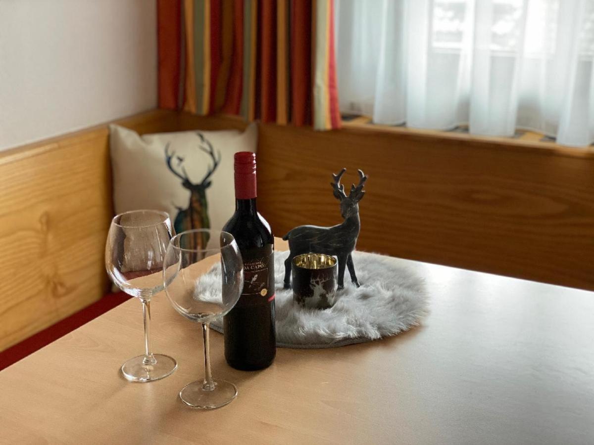 Appartement Zum Hirsch'N วัลด์เคอร์เชิน ภายนอก รูปภาพ