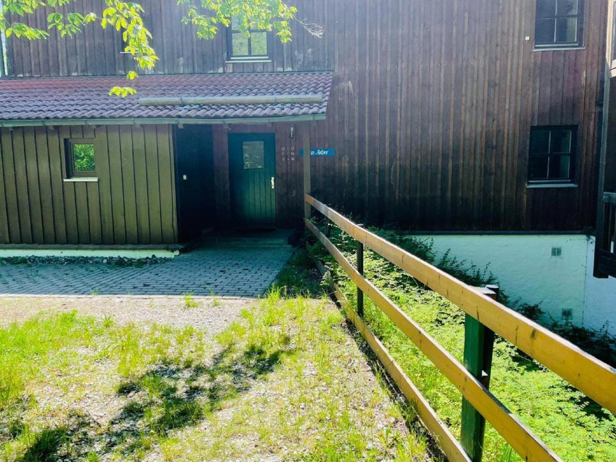 Appartement Zum Hirsch'N วัลด์เคอร์เชิน ภายนอก รูปภาพ